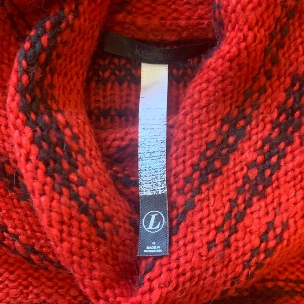 Kensie Sweater Large Red Black Cowl Neck Knit  Casual Winter Warm Long Sleeves